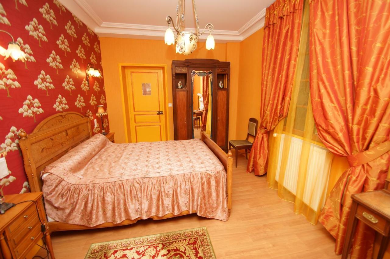 Le Manoir Des Arts Bed & Breakfast Saint-Samson-de-Bonfossé Dış mekan fotoğraf